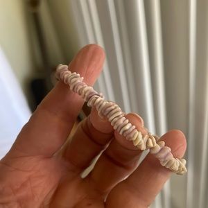 Vintage Pukka Puka Shell Bracelet Hawaii